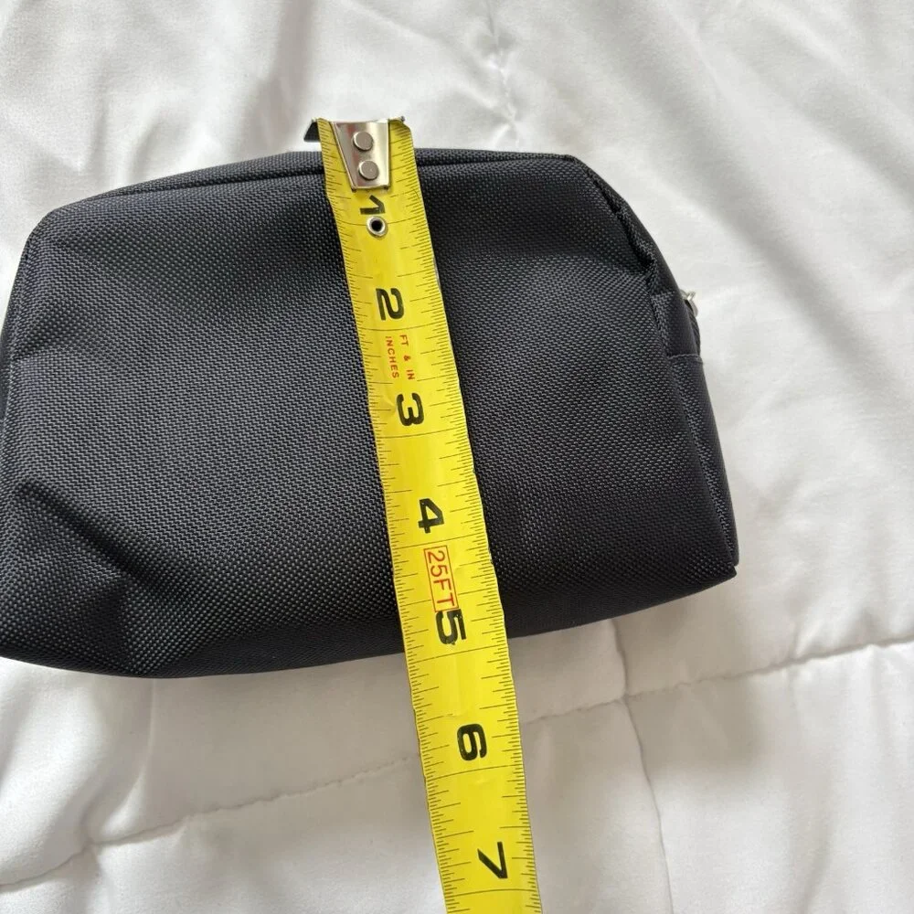 TUMI for Delta Black Soft Zippered Toiletry Travel Cosmetic Case Bag - Picture 6 of 7